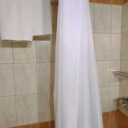 شقة Zervos Bouka ليفكيمي