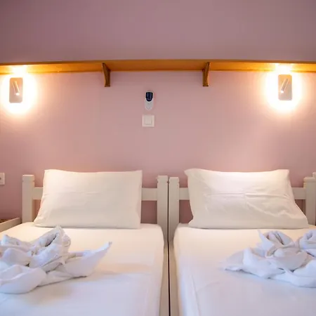 Zervos Bouka ليفكيمي