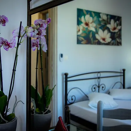 Zervos Bouka شقة ليفكيمي