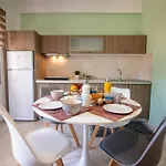 Zervos Bouka Apartment Lefkímmi