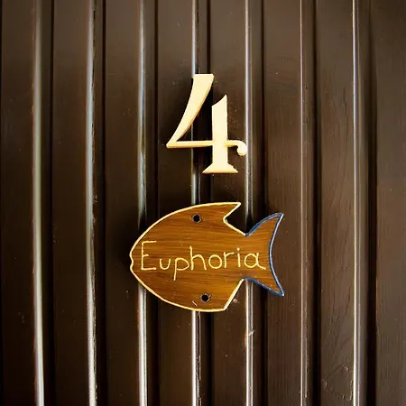 Apartment Zervos Bouka *